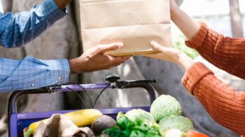 Siapa Nama Tokoh Teori Perilaku Konsumen?