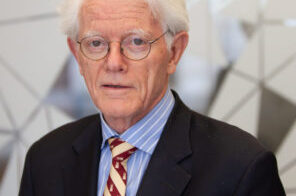 Invest in What You Know: Strategi Sederhana Peter Lynch dalam Memilih Saham Berkualitas